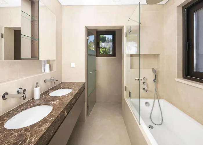 Casa Ceu Branco * Καρβοέιρο